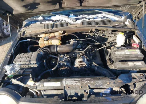 2005 Jeep Liberty Sport from USA, damaged, VIN 1J4GL48K35W529122